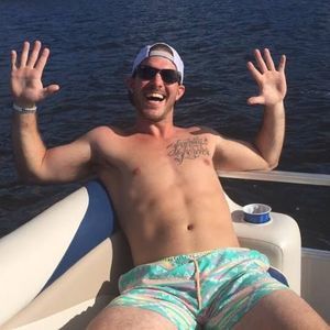 Meet your Posher, Evan